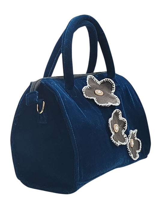 Petal & Navy Chic